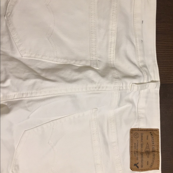 Men’s white jeans American Eagle NWOT size 28 - Picture 8 of 8